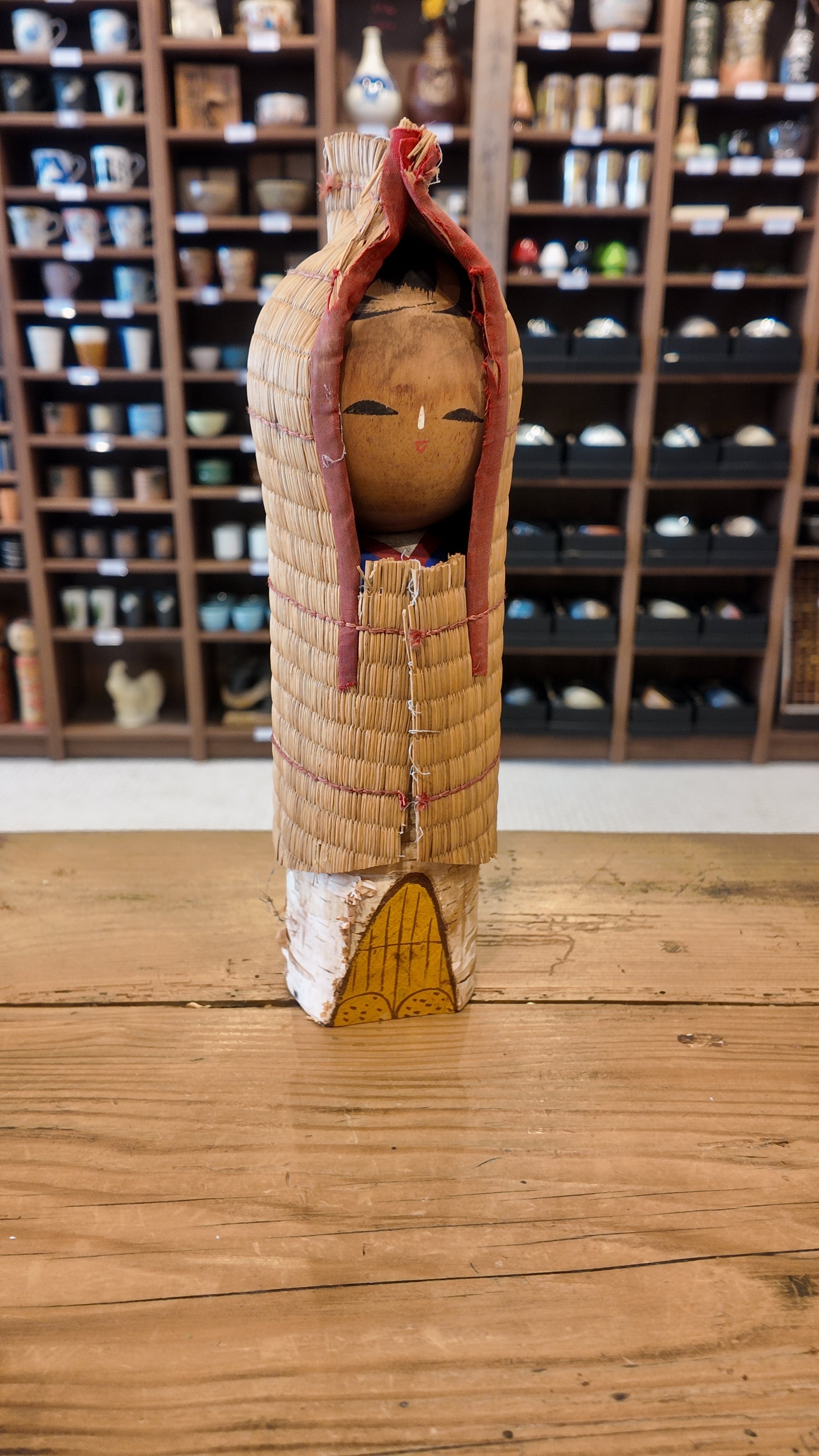 Poupée Kokeshi Vintage Japonaise – Artisanat Traditionnel – Objet Décoratif Japon – Cadeau Unique – Bois Peint Main