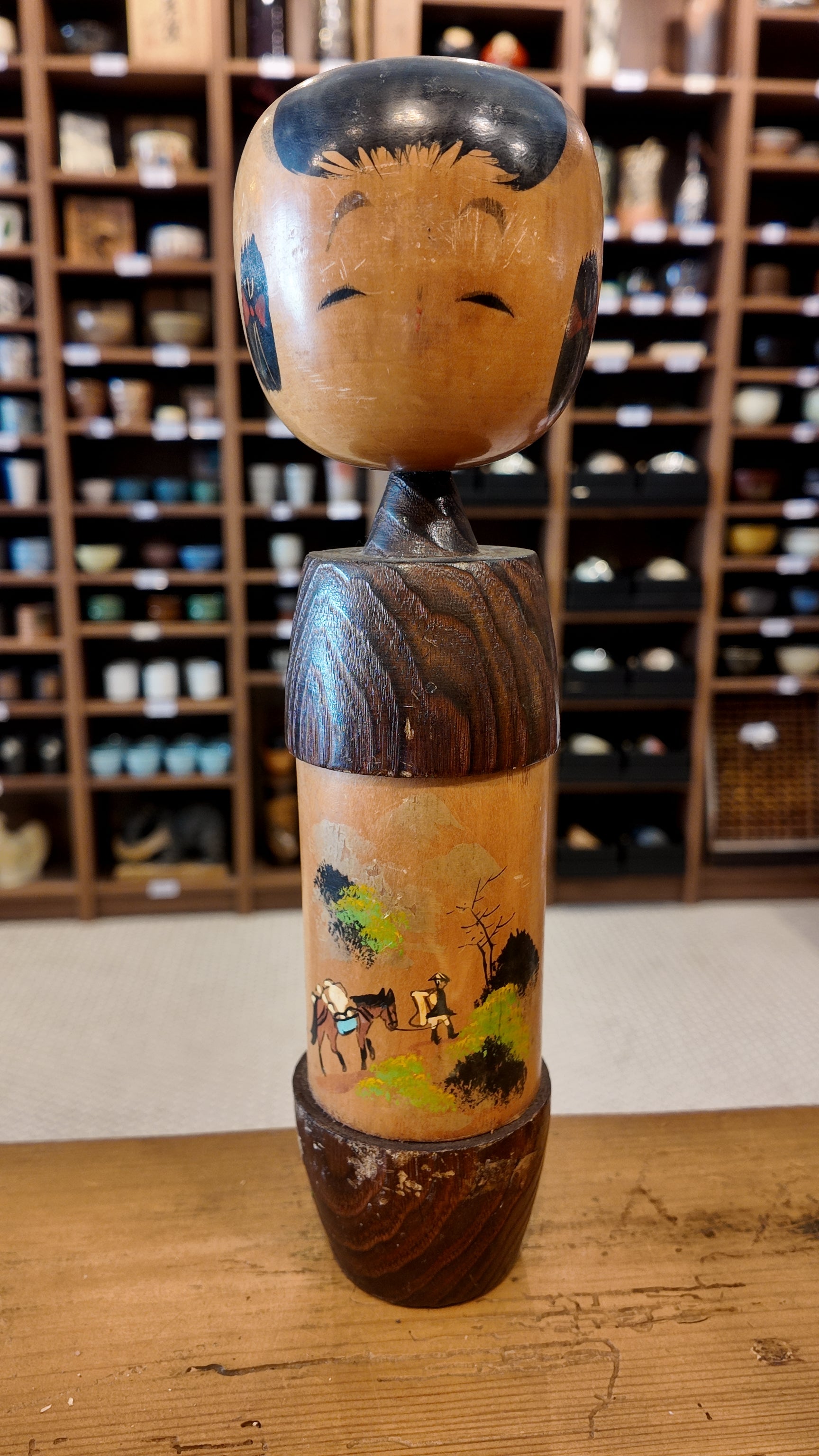 Poupée Kokeshi Vintage Japonaise – Artisanat Traditionnel – Objet Décoratif Japon – Cadeau Unique – Bois Peint Main
